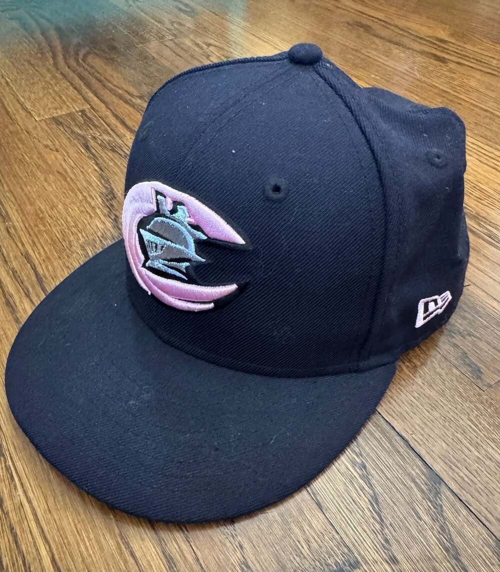 New Era Charlotte Knights 59FIFTY Size 7 1/4 Fitted Hat Pink Cap